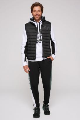 morepic-3