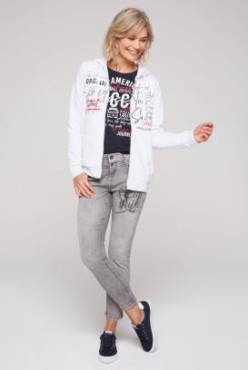 morepic-3