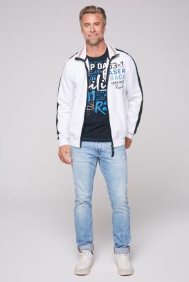 morepic-3