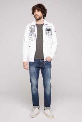 morepic-3