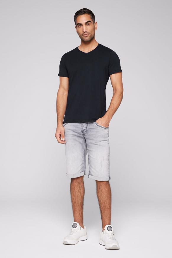 Basic T-Shirt mit V-Ausschnitt