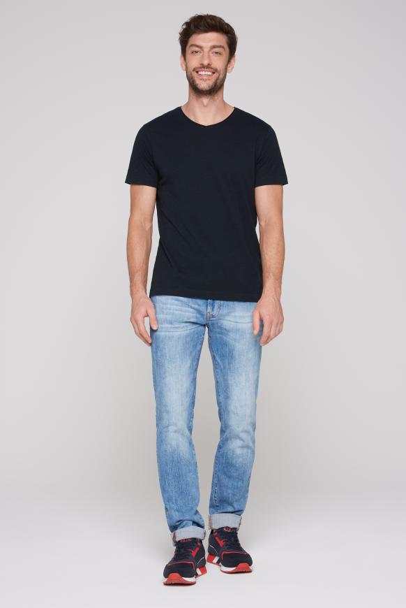 Basic T-Shirt V-Neck mit Used-Kante