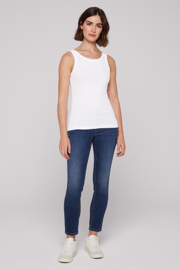 Basic Top mit Logo Print am Saum