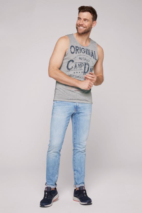 Gestreiftes Muskelshirt mit Ausbrenner-Effekten
