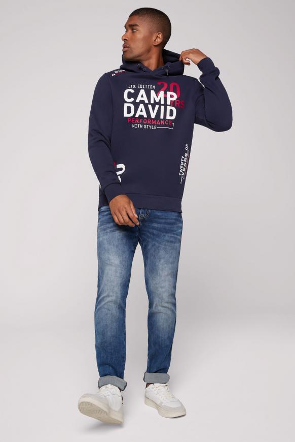 Hoodie mit vielen Logo Prints