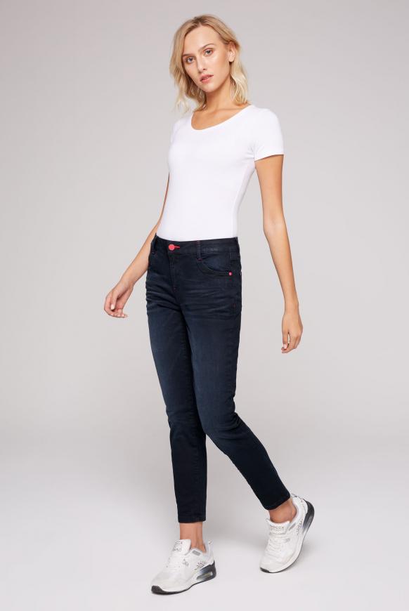 Jeans DA:NA mit Vintage-Effekten