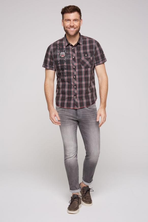 Karohemd Acid Washed mit Label-Applikationen