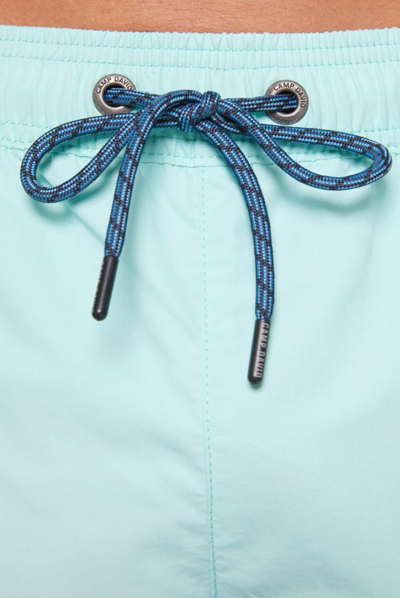 Lange Beachshorts mit Colour-Blocking
