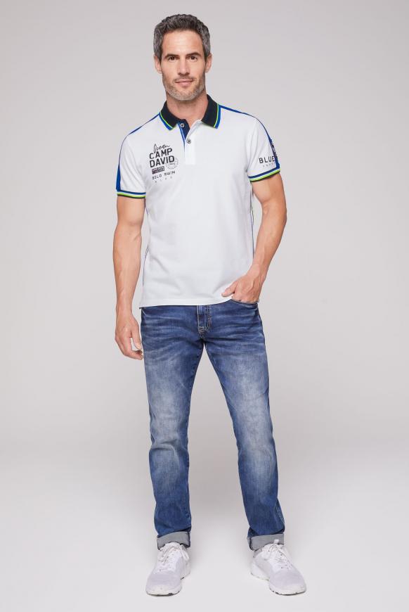 Pikee-Polo mit Farbstreifen und Logo-Stickereien