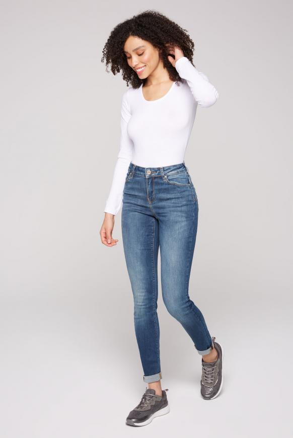 Slim Fit Jeans mit Push-Up-Effekt