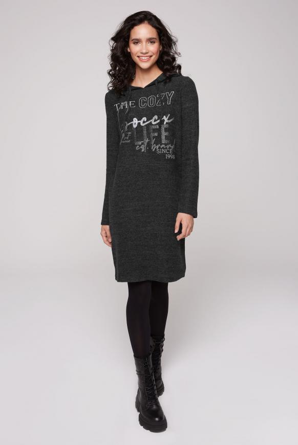 Strickkleid mit Kapuze und Glitzer-Print