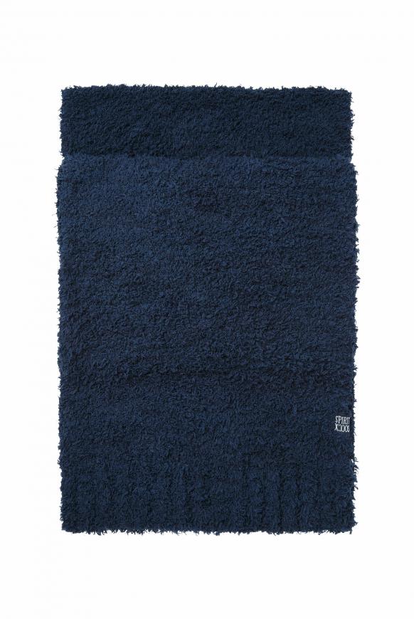 Strickschal in Sherpa-Optik