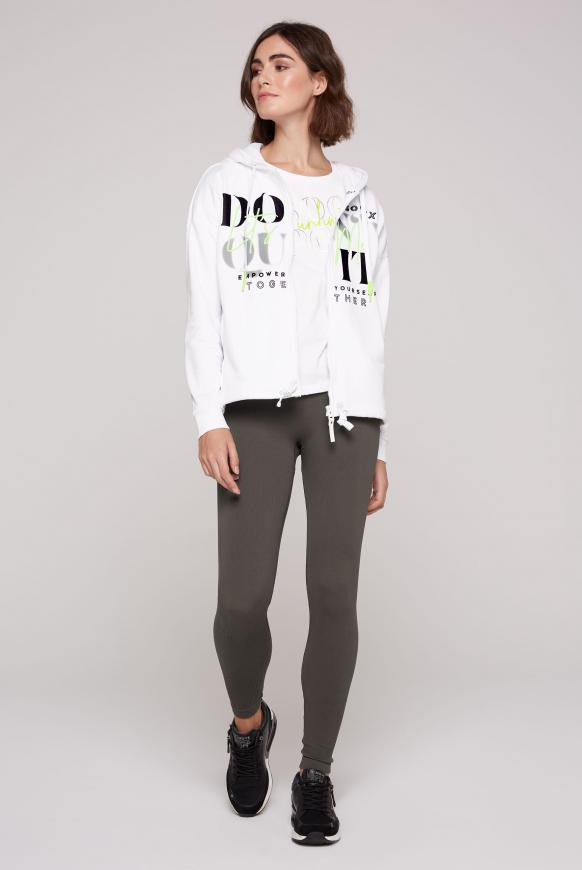 Sweatjacke mit Kapuze und Meshfutter