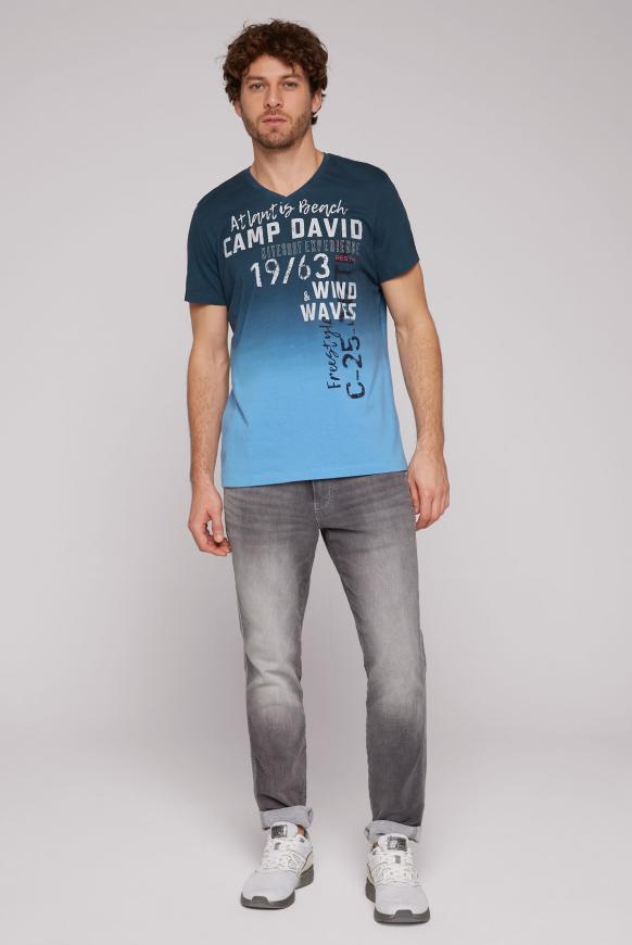 T-Shirt Dip Dye mit Label Print