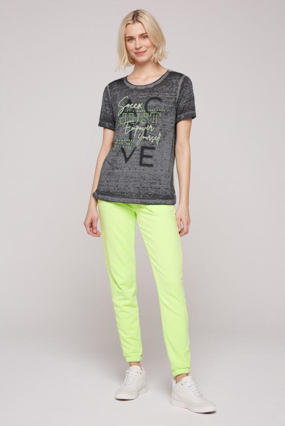 T-Shirt mit Ausbrenner-Effekten