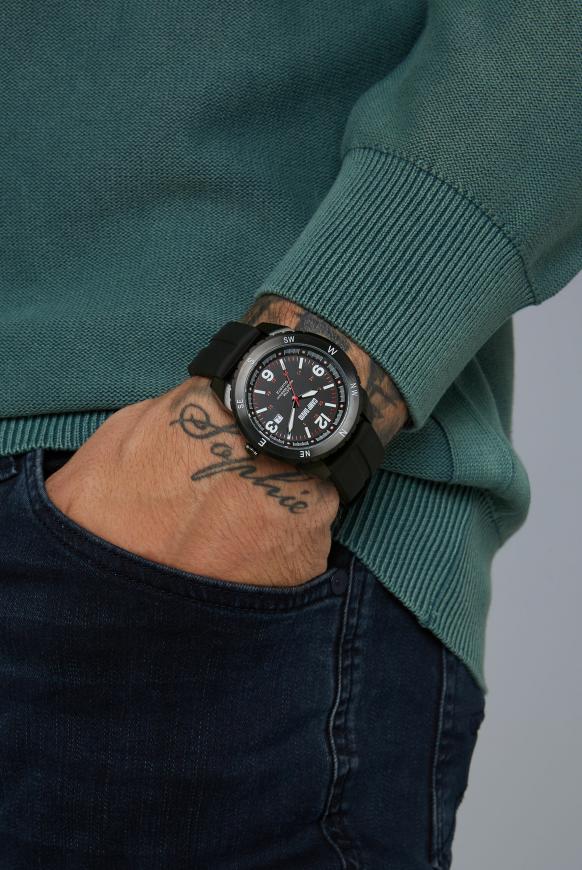 Uhr aus Edelstahl mit Silikonarmband
