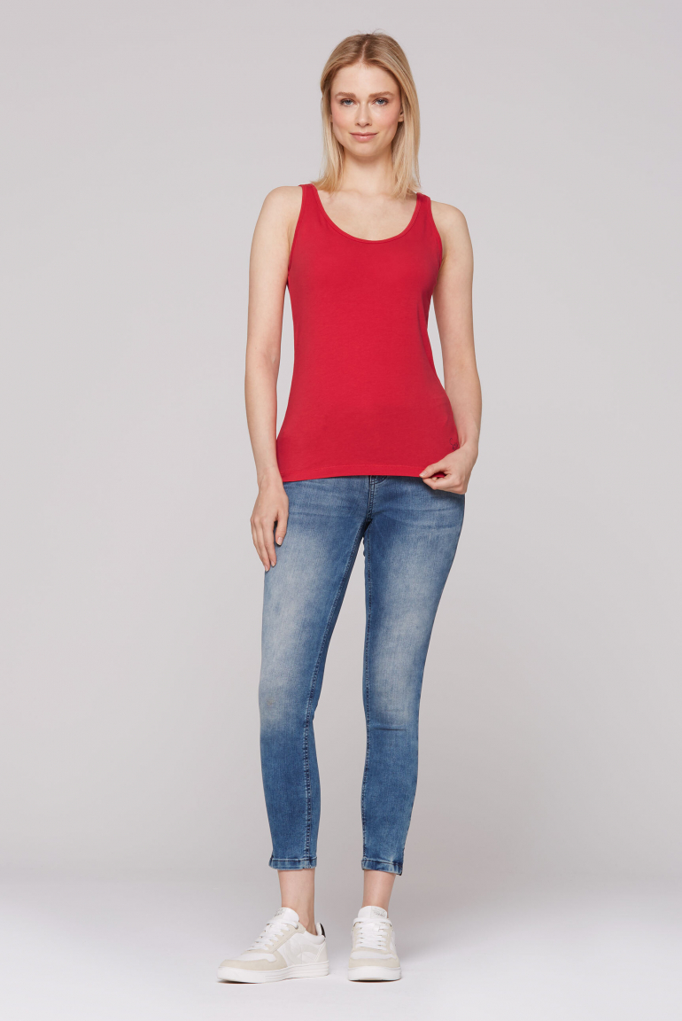 Basic Top mit Mini Logo Print