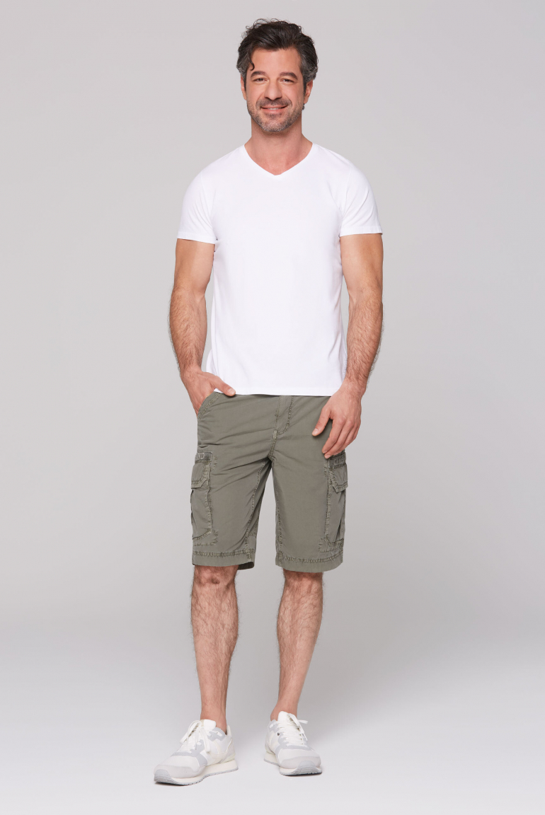 Cargo Shorts mit Logo-Tapes