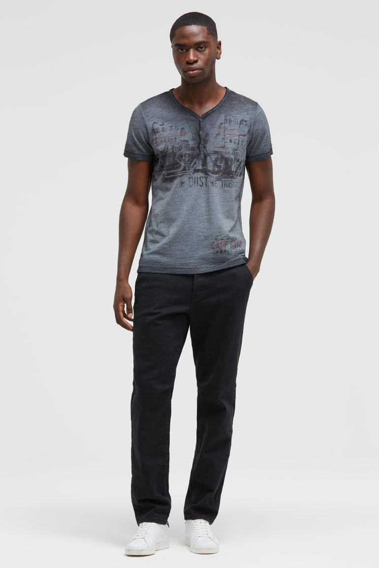 Henley-Shirt im Used Look mit Photoprint