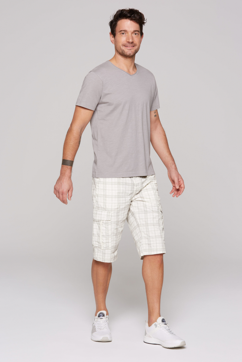 Karierte Cargo Shorts mit tonigen Tapes