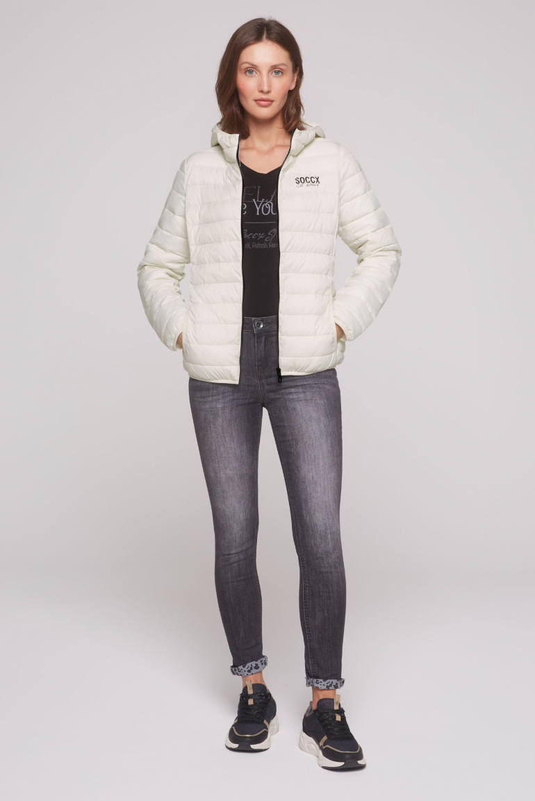 Leichte Steppjacke mit Kapuze