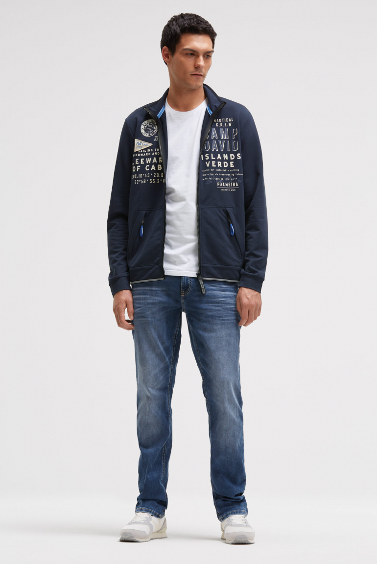 Leichte Sweatjacke mit Label Prints