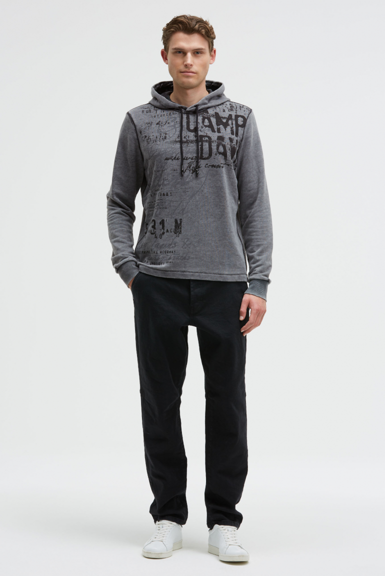 Leichter Hoodie mit Ausbrenner-Effekten und Artwork