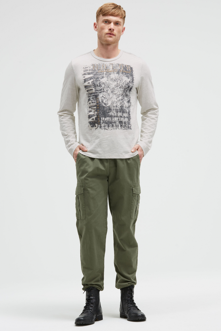 Longsleeve mit Tape und Photoprint