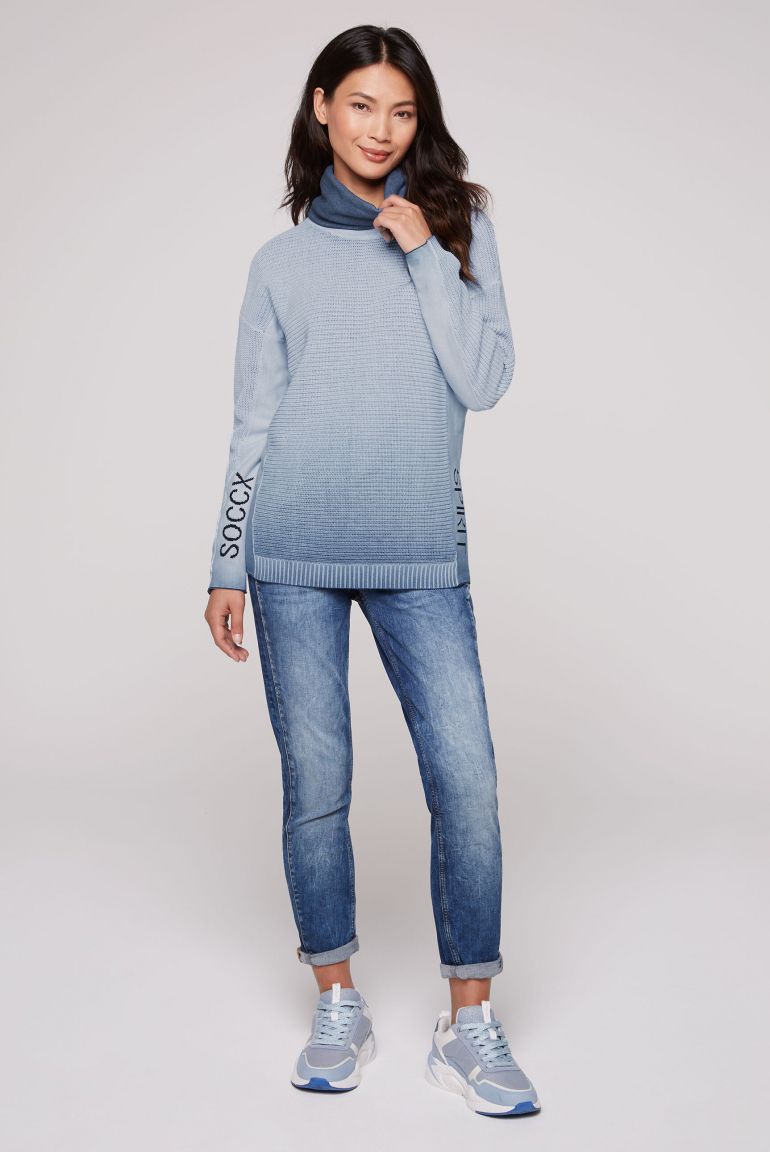 Pullover mit Rollkragen und Intarsia-Logo