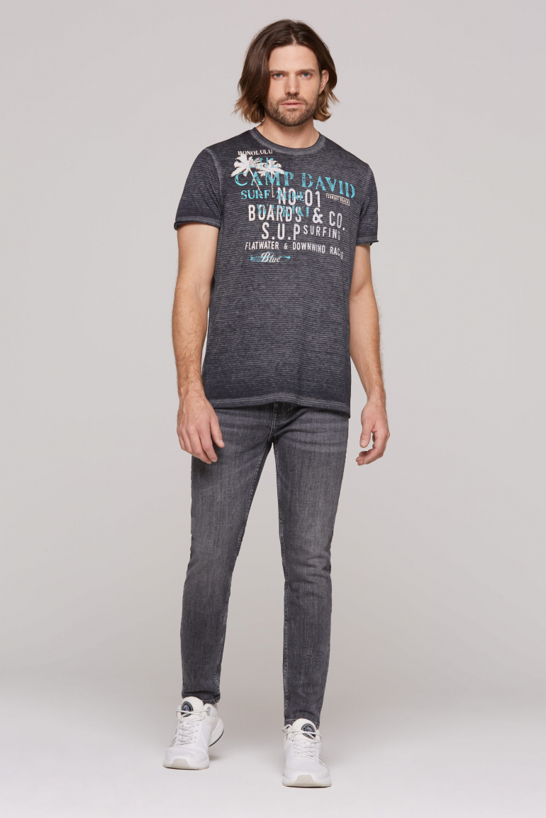 Streifenshirt mit Ausbrenner-Effekten und Prints