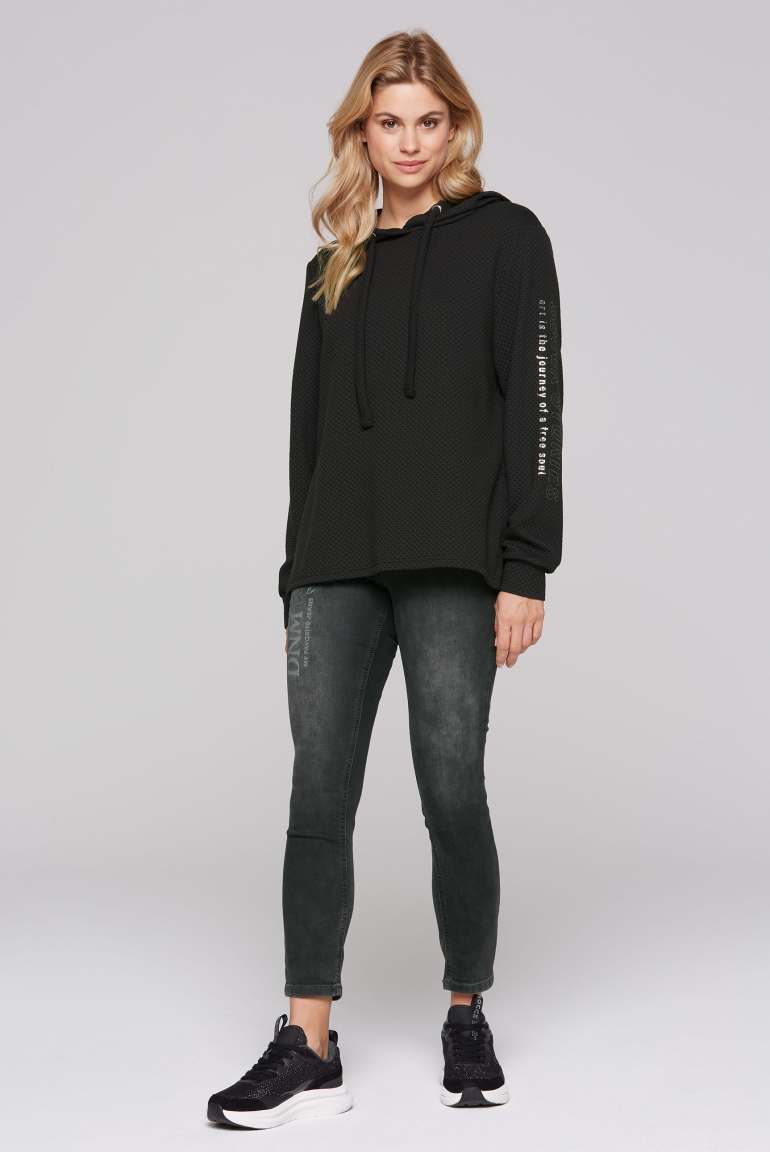 Strukturierter Hoodie mit Ärmel-Print