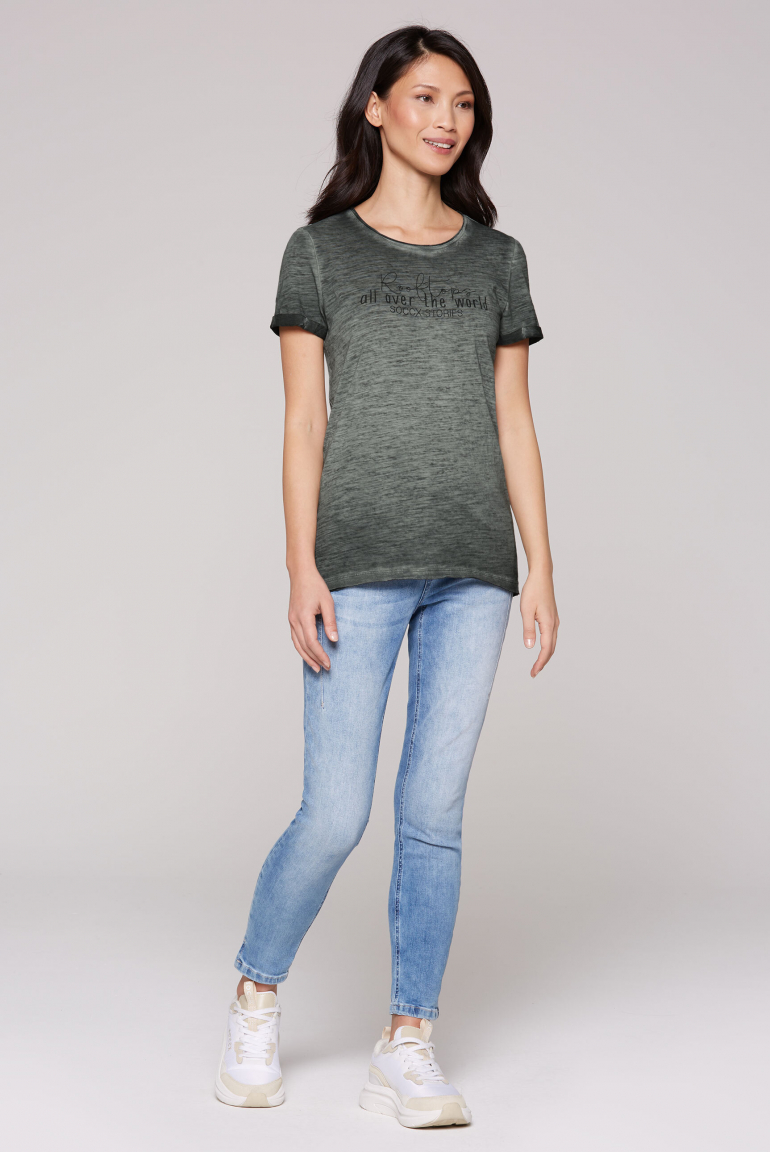 T-Shirt im Used Look mit Label Prints