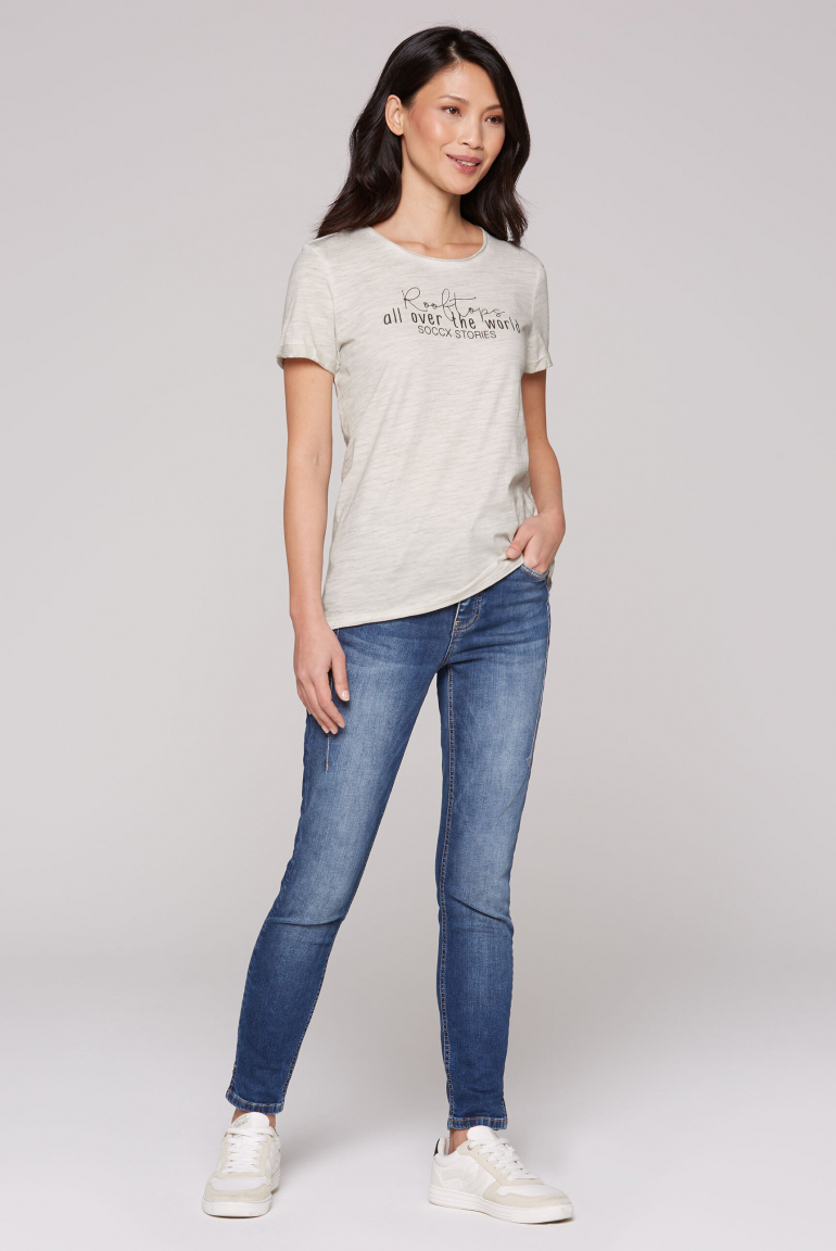 T-Shirt im Used Look mit Label Prints