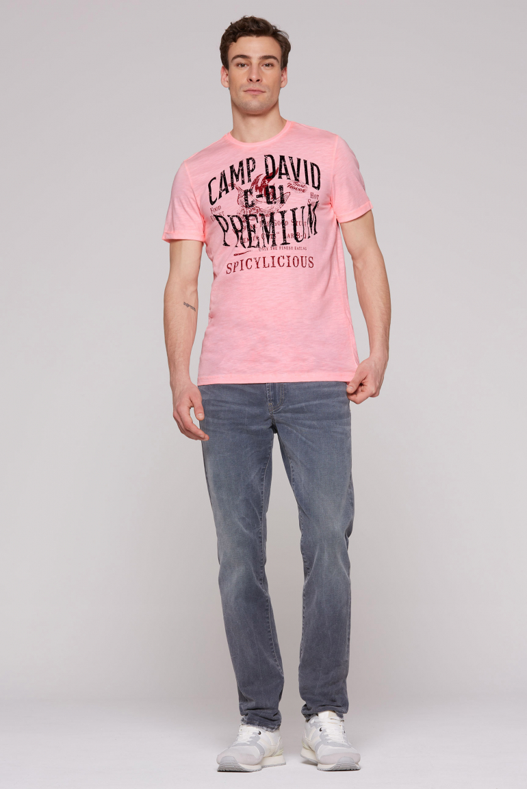 T-Shirt mit Label Print