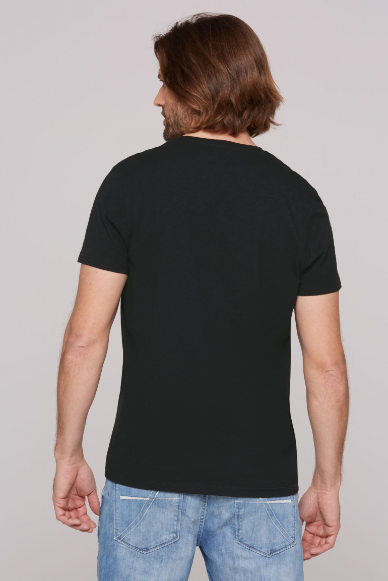 T-Shirt mit V-Neck und Logo Print