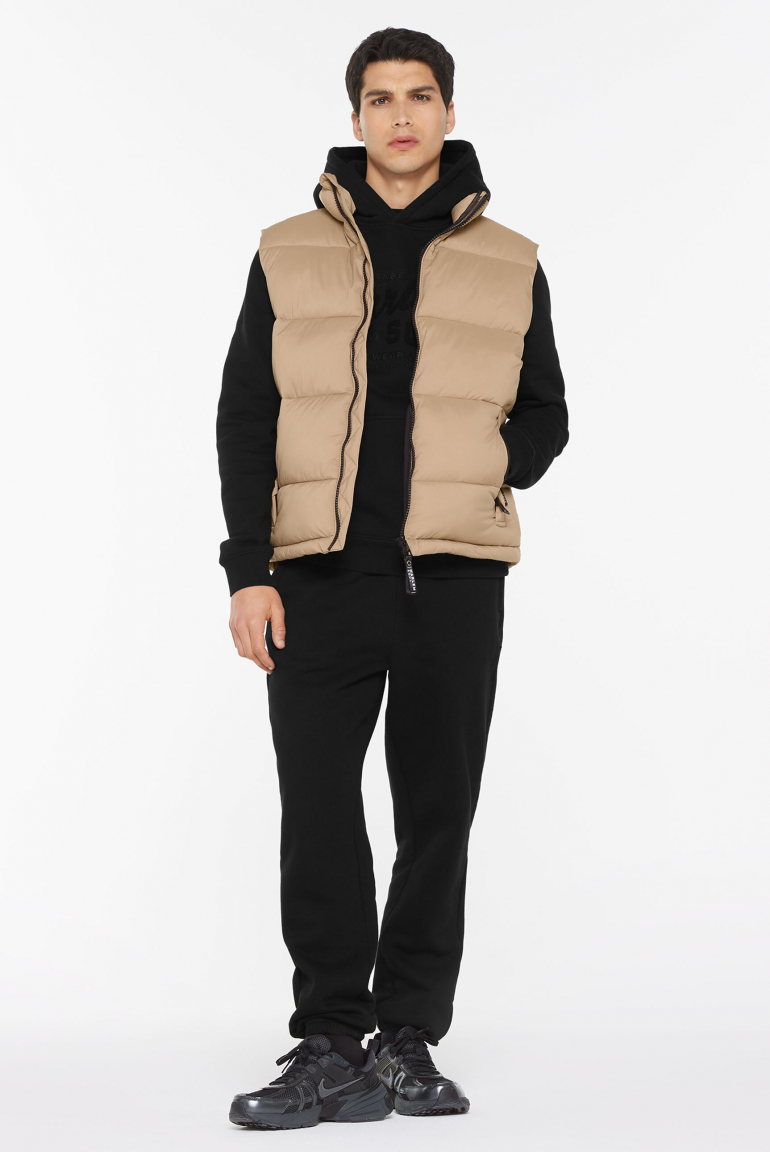 WA-LLY Puffer Vest