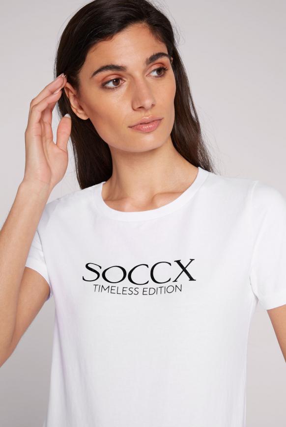 Basic T-Shirt mit Logo Print