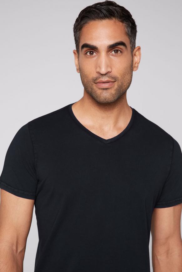 Basic T-Shirt mit V-Ausschnitt