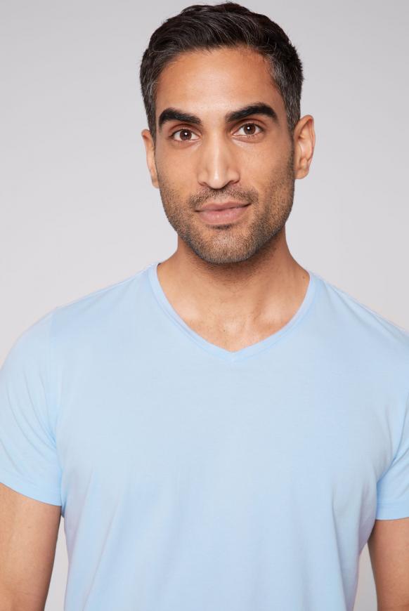Basic T-Shirt mit V-Ausschnitt