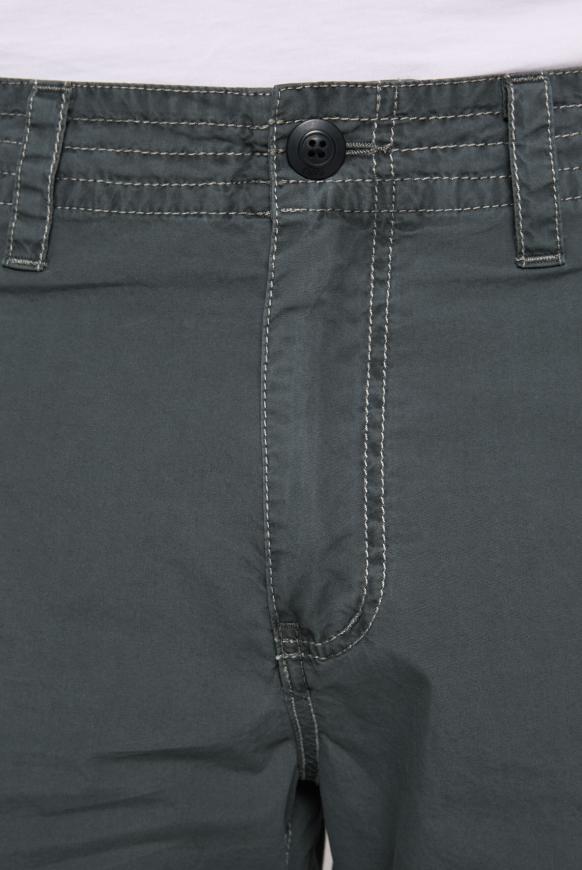 Cargo Shorts mit Beintaschen und Tapes