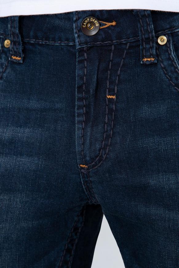 Denim NI:CO mit tonigen Nähten Regular Fit