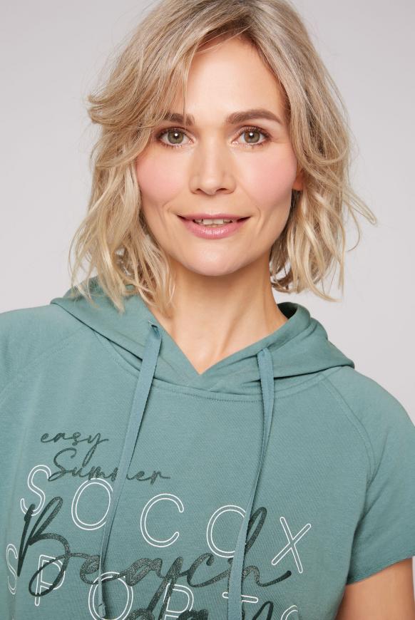 Hoodie-Kleid mit Label Print