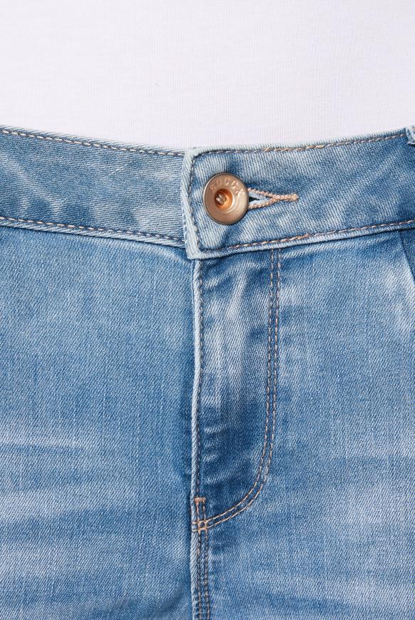 Jeans DA:NA mit Seitennaht-Einsatz