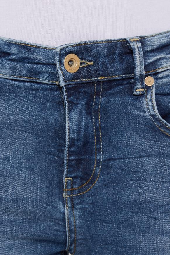 Jeans MI:RA mit Used-Optik