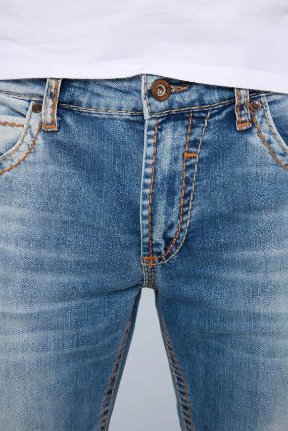 Jeans NI:CO im Vintage Look mit breiten Nähten