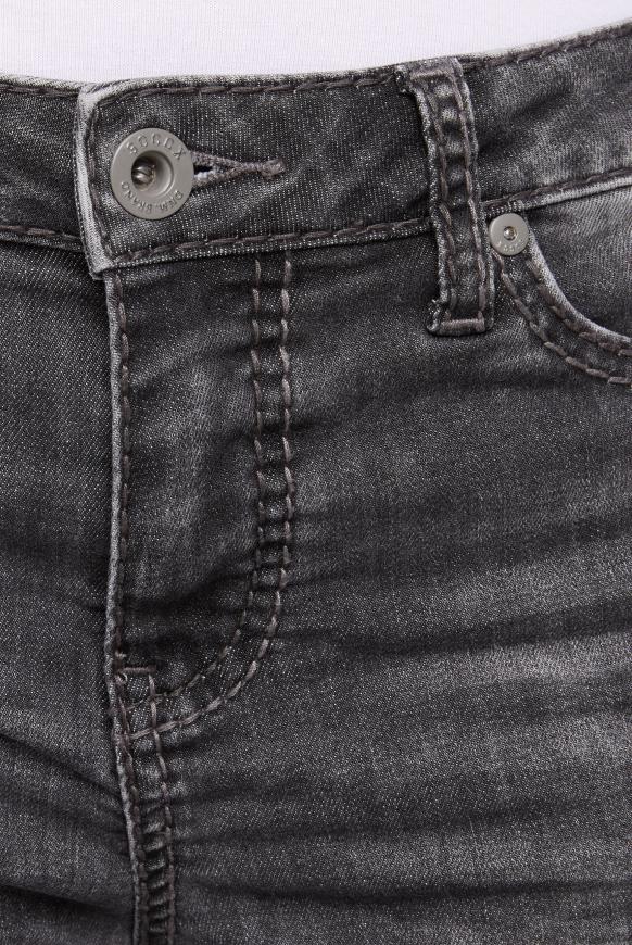 Jeans RO:MY mit Bleaching-Effekten