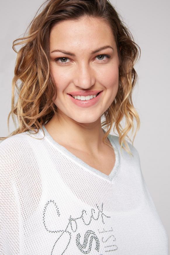 Mesh-Pullover mit Wording aus Glitzersteinen