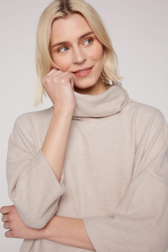 Oversized-Pullover mit Kängurutasche