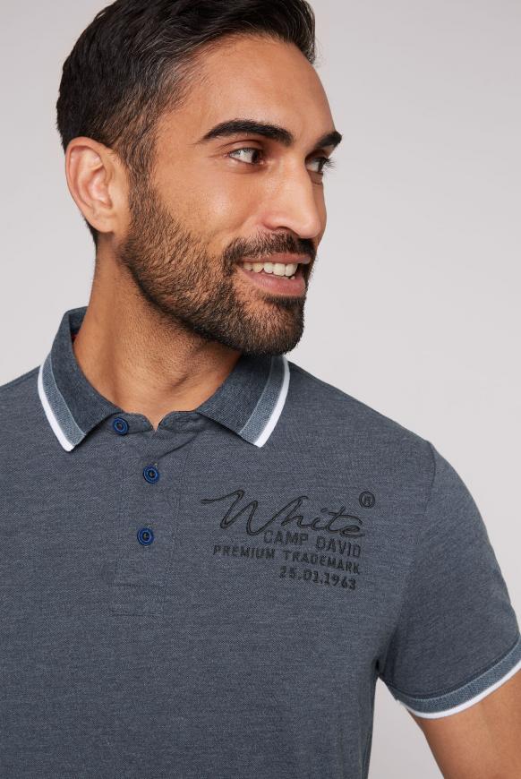 Poloshirt aus Pikee mit Two-Tone-Details