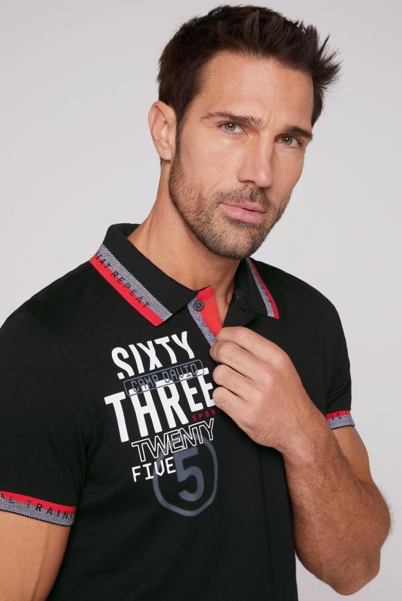 Poloshirt mit Two-Tone-Details